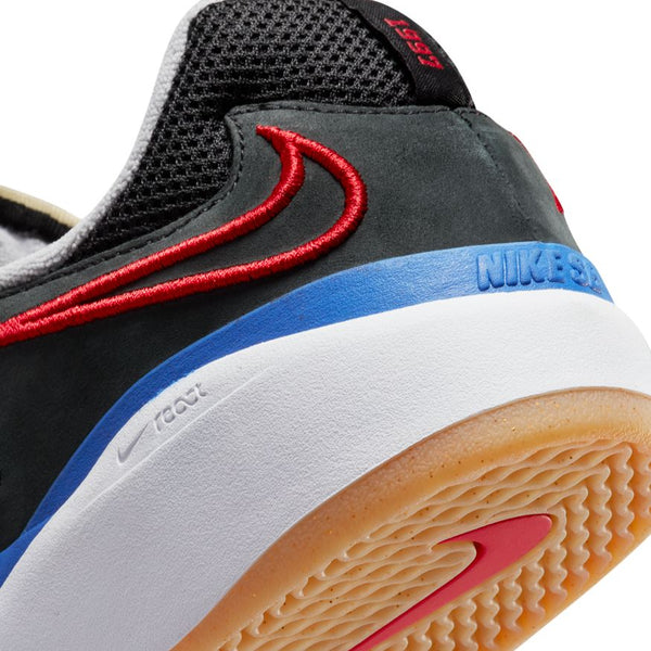 NIKE SB - ISHOD PREMIUM BLACK UNIVERSITY RED / HYPER ROYAL